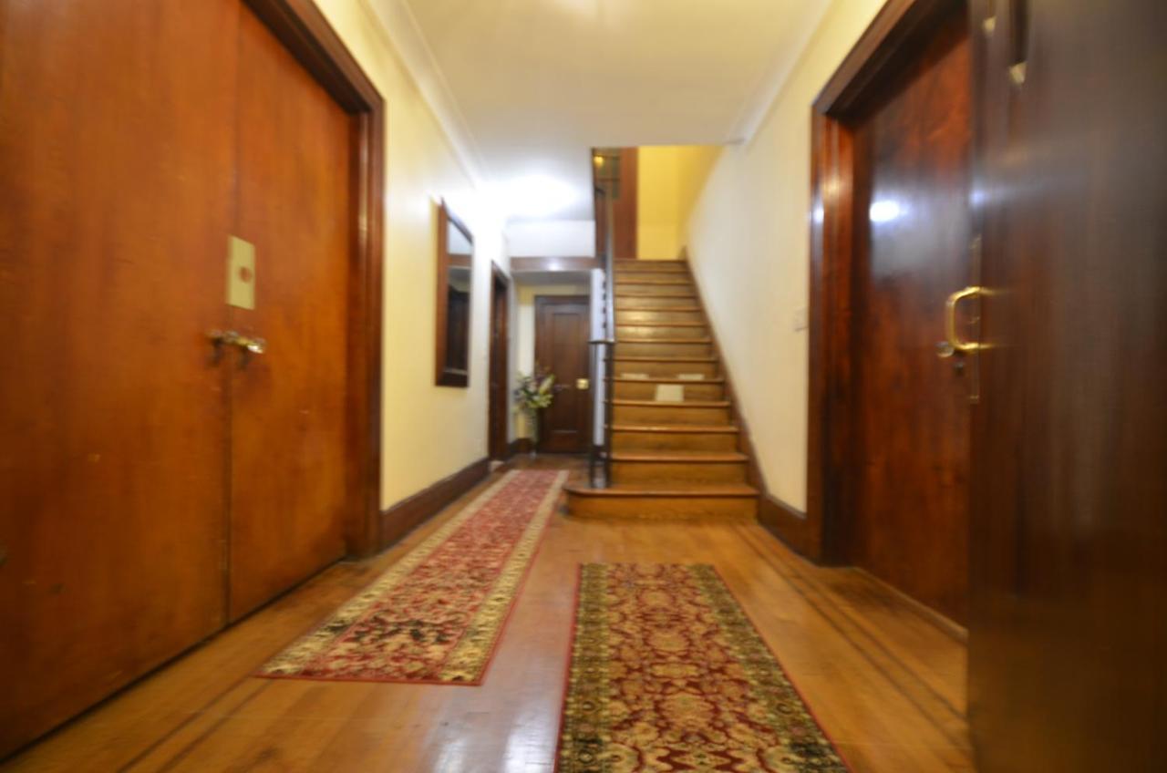 Ewr Airport Multilevel Guest House Room With 2-3 Beds Newark Exterior photo